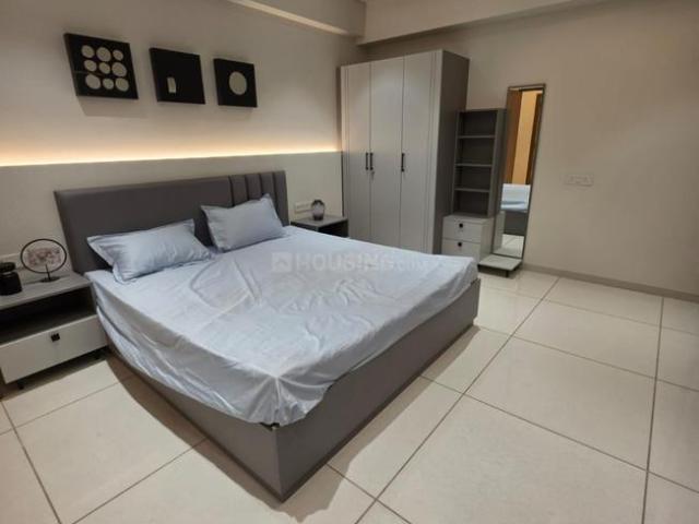 4 BHK Apartment in Ambli for rent Ahmedabad. The reference number is 20202541
