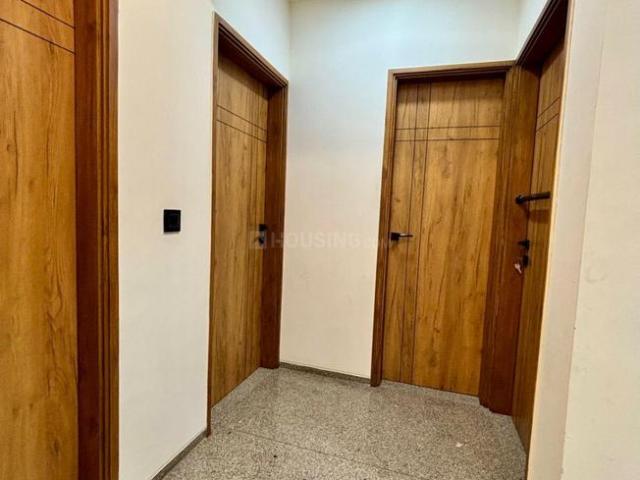 4 BHK Apartment in Ambli for rent Ahmedabad. The reference number is 20590183