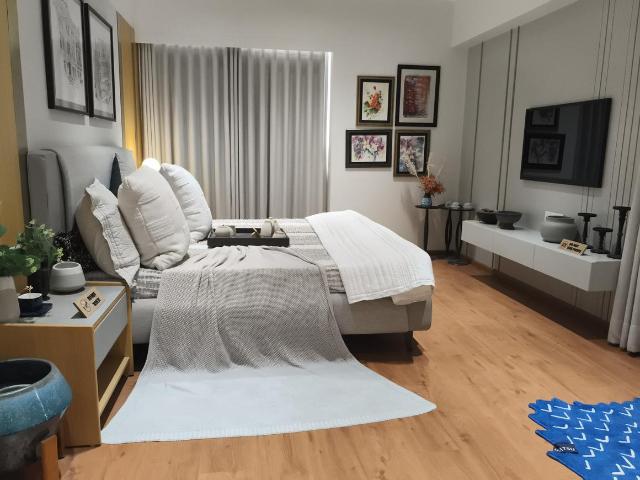 4 BHK Apartment in Ambli for resale Ahmedabad. The reference number is 19574980