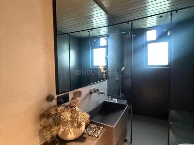 4 BHK Apartment in Ambli for resale Ahmedabad. The reference number is 20538668