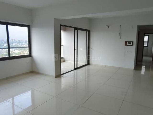 4 BHK Apartment in Ambli for resale Ahmedabad. The reference number is 20583839