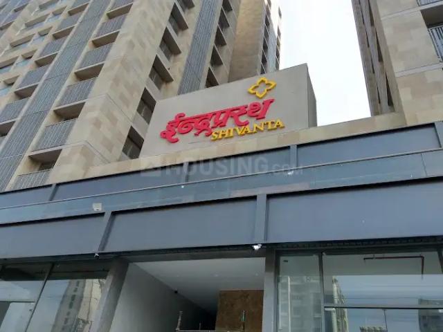 4 BHK Apartment in Ambli for resale Ahmedabad. The reference number is 20603284
