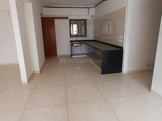 4 BHK Apartment in Ambli for resale Ahmedabad. The reference number is 20604757