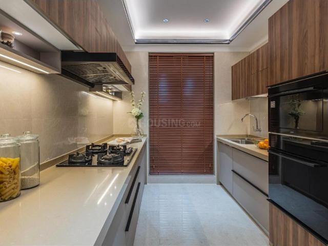 4 BHK Apartment in Antop Hill for resale Mumbai. The reference number is 19124491