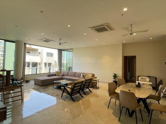 4 BHK Apartment in Andheri West for resale Mumbai. The reference number is 18904807