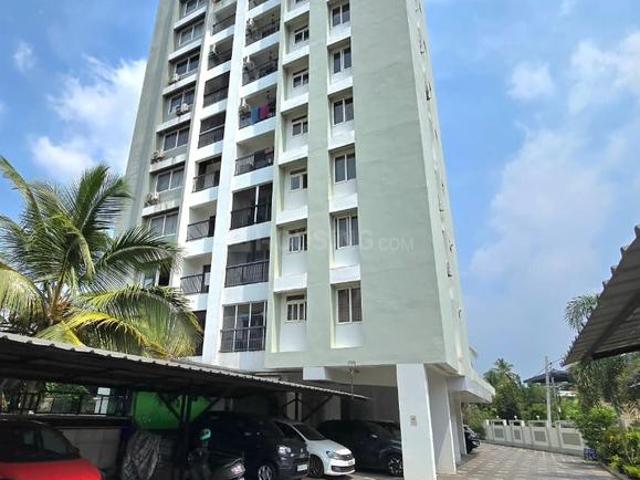 4 BHK Apartment in Aluva for resale Kochi. The reference number is 20484900