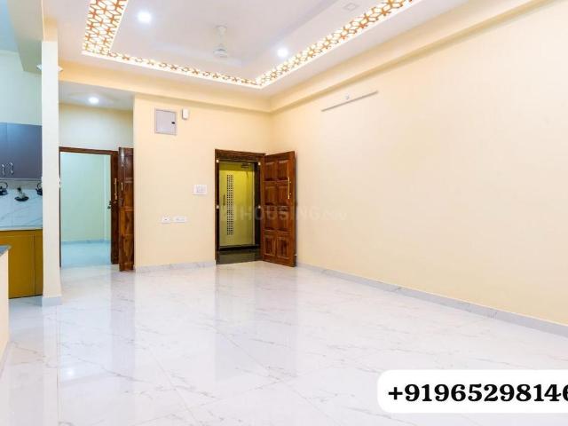4 BHK Apartment in Attapur for resale Hyderabad. The reference number is 20226734