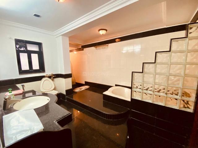 4 BHK Apartment in Aundh for rent Pune. The reference number is 20531355