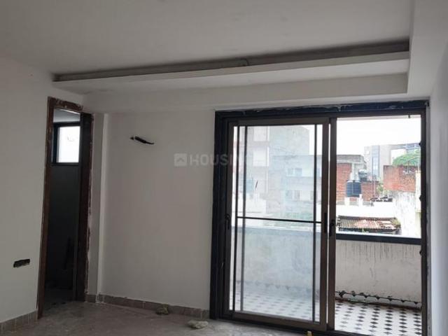 4 BHK Apartment in Azad Nagar for resale Kanpur. The reference number is 20866333