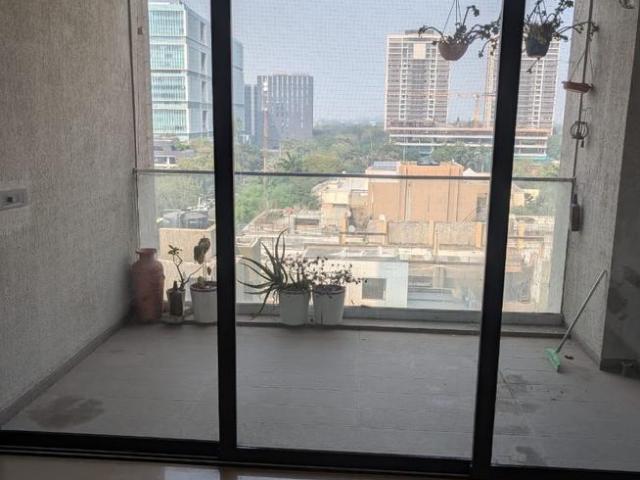 4 BHK Apartment in Bodakdev for rent Ahmedabad. The reference number is 19621786