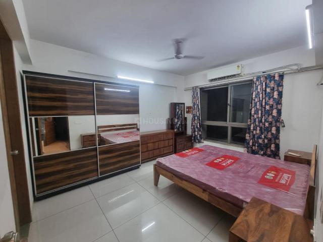 4 BHK Apartment in Bodakdev for rent Ahmedabad. The reference number is 20304137