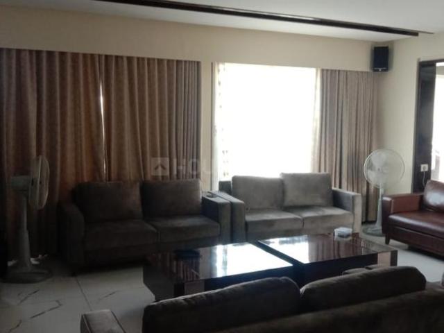 4 BHK Apartment in Bodakdev for rent Ahmedabad. The reference number is 7878221