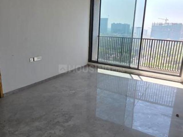 4 BHK Apartment in Bodakdev for resale Ahmedabad. The reference number is 19745714