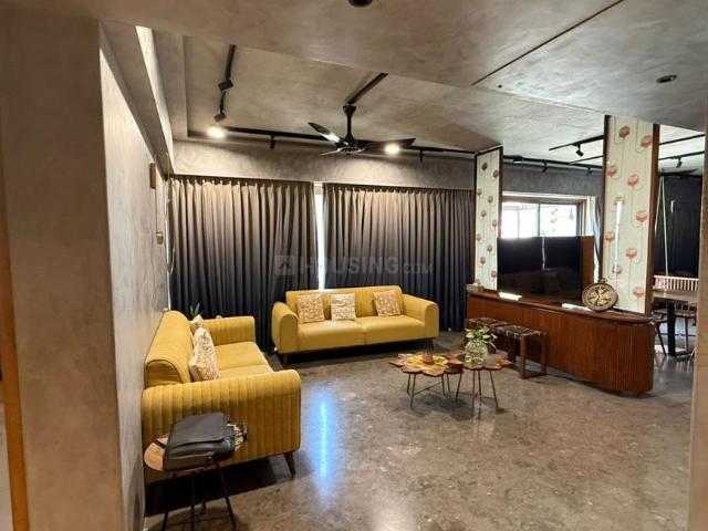 4 BHK Apartment in Bodakdev for resale Ahmedabad. The reference number is 19900647