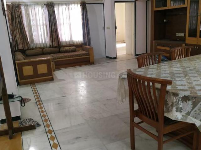 4 BHK Apartment in Bodakdev for resale Ahmedabad. The reference number is 20941773