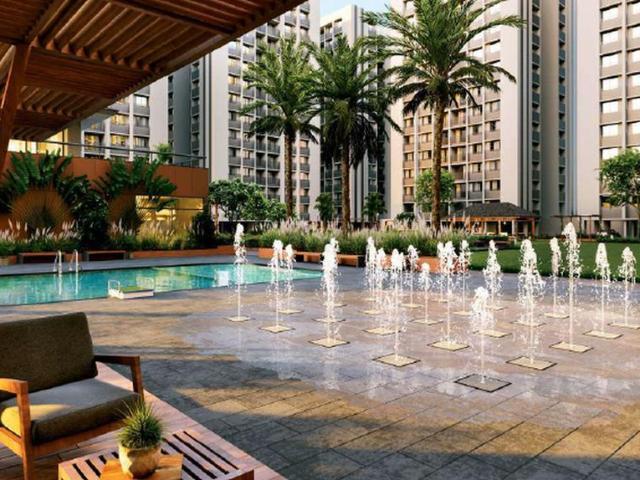 4 BHK Apartment in Bodakdev for resale Ahmedabad. The reference number is 20102491