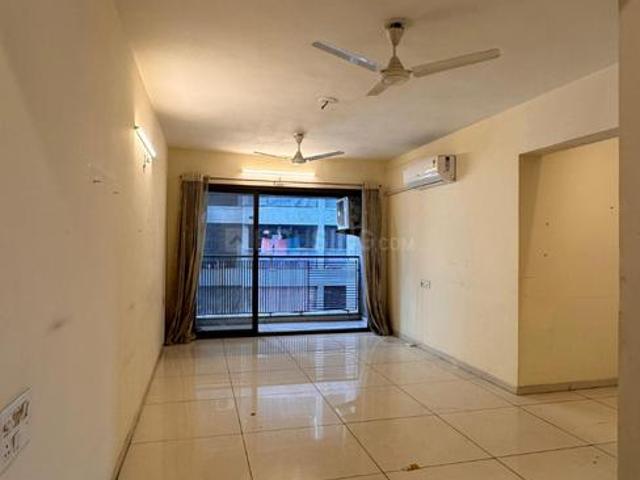 4 BHK Apartment in Bopal for rent Ahmedabad. The reference number is 19390647