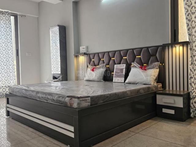 4 BHK Apartment in Bopal for rent Ahmedabad. The reference number is 19662287