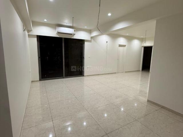 4 BHK Apartment in Bopal for rent Ahmedabad. The reference number is 20202119
