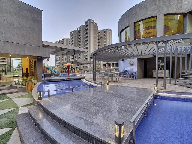 4 BHK Apartment in Bopal for rent Ahmedabad. The reference number is 20339547