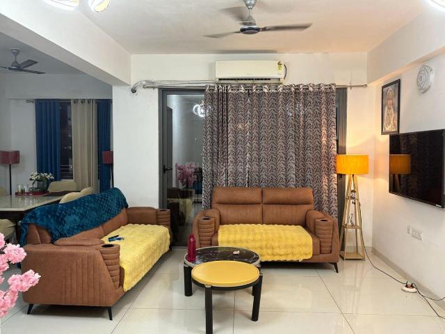 4 BHK Apartment in Bopal for rent Ahmedabad. The reference number is 20415961