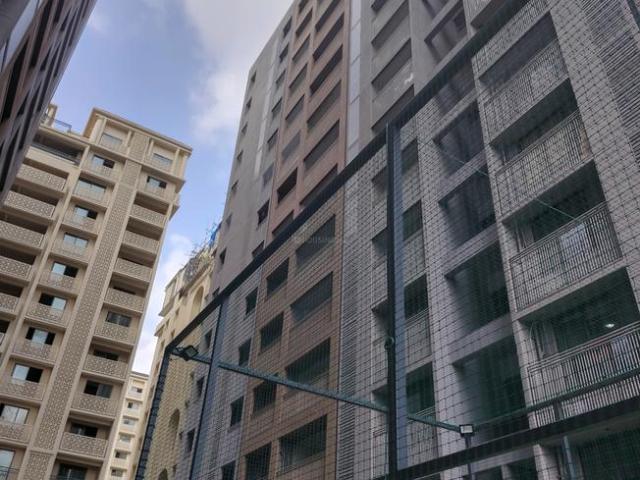 4 BHK Apartment in Bopal for resale Ahmedabad. The reference number is 18109007