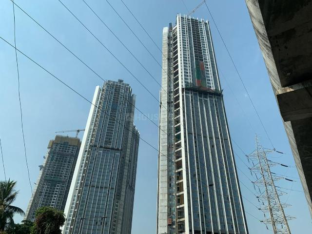 4 BHK Apartment in Borivali East for rent Mumbai. The reference number is 13657998
