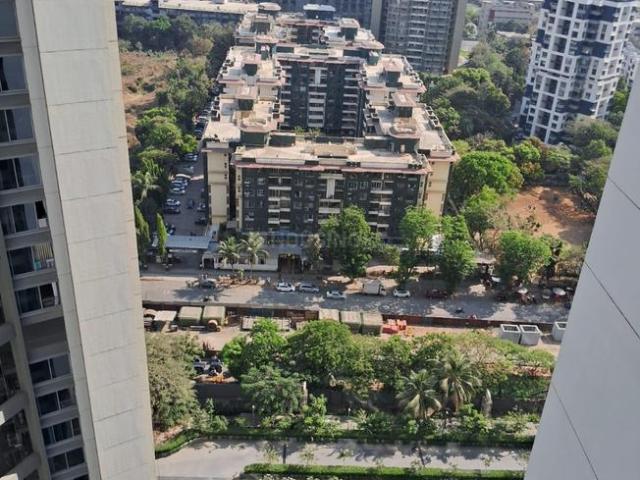 4 BHK Apartment in Borivali East for rent Mumbai. The reference number is 16750928