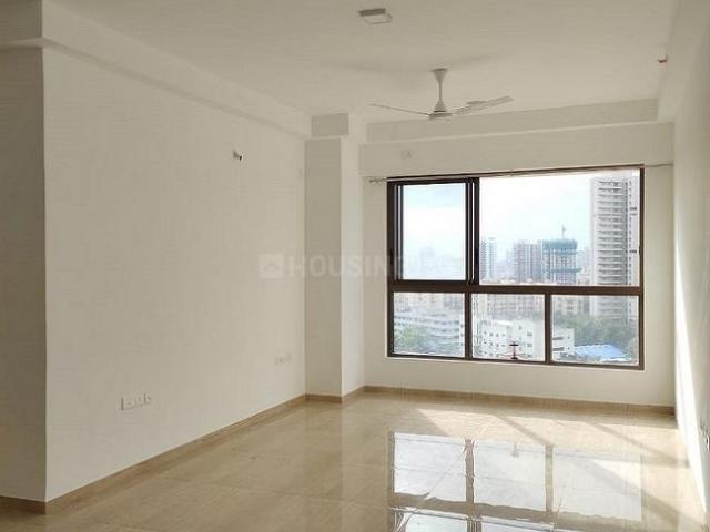 4 BHK Apartment in Borivali East for resale Mumbai. The reference number is 20304002