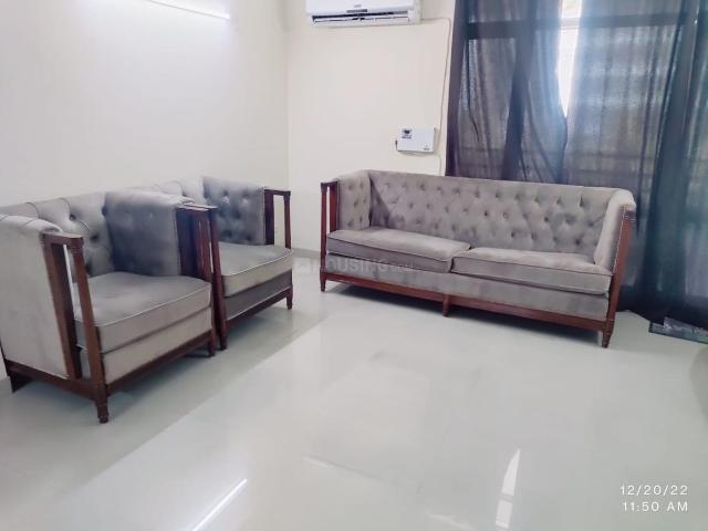 4 BHK Apartment in Bajidpur for resale Noida. The reference number is 20306827