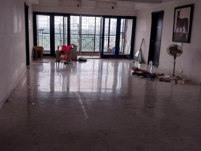 4 BHK Apartment in Ballygunge for resale Kolkata. The reference number is 20865214