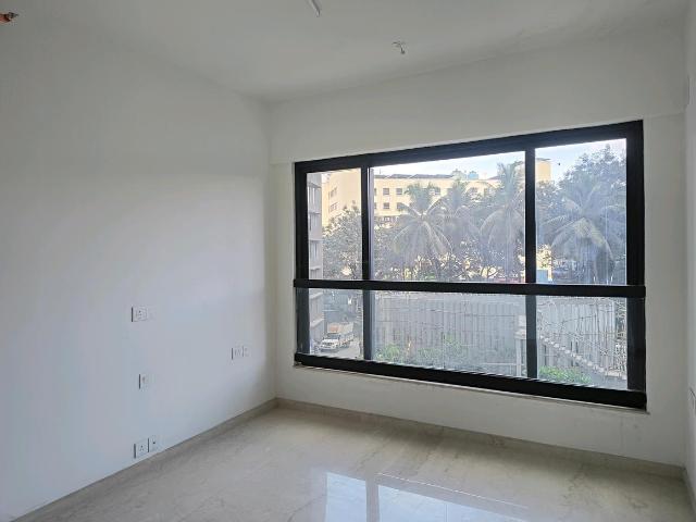 4 BHK Apartment in Bandra East for resale Mumbai. The reference number is 18368954