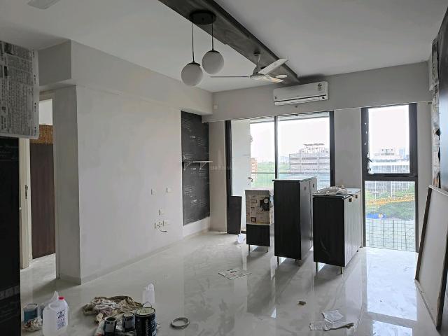 4 BHK Apartment in Bandra East for resale Mumbai. The reference number is 20607563