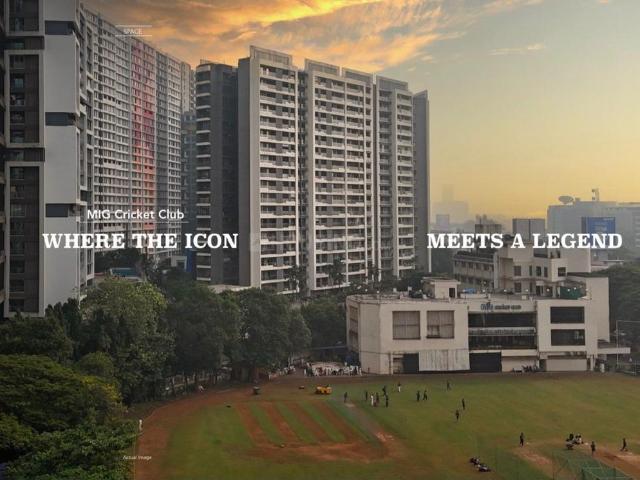 4 BHK Apartment in Bandra East for resale Mumbai. The reference number is 20015247