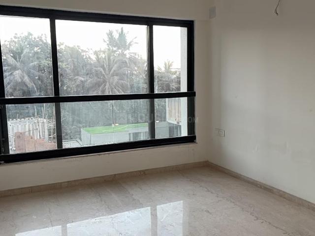 4 BHK Apartment in Bandra East for resale Mumbai. The reference number is 20016790