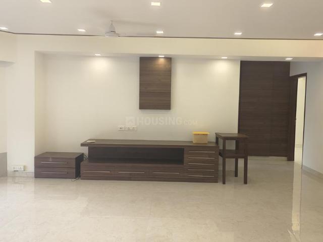 4 BHK Apartment in Bandra West for rent Mumbai. The reference number is 19372543