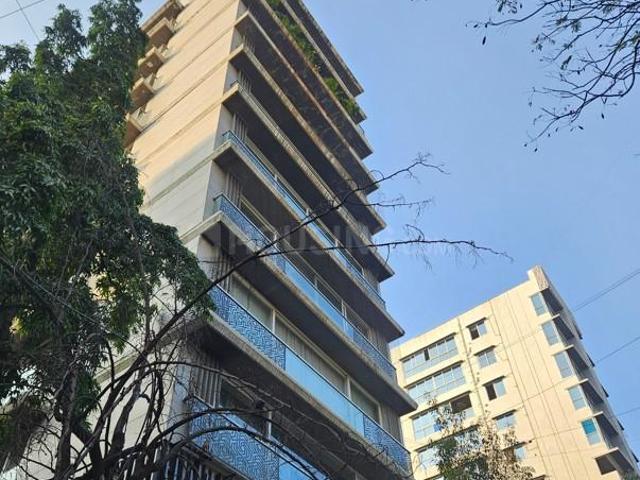 4 BHK Apartment in Bandra West for rent Mumbai. The reference number is 19430550