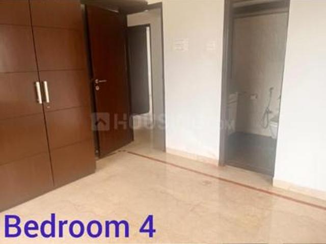 4 BHK Apartment in Bandra West for rent Mumbai. The reference number is 19444136