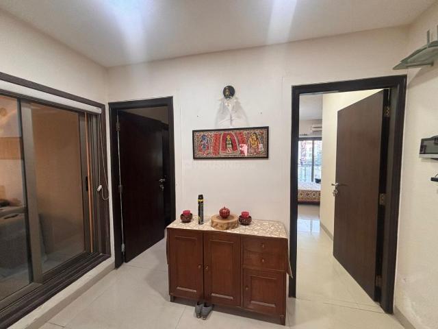 4 BHK Apartment in Bandra West for rent Mumbai. The reference number is 19491976