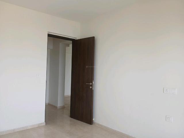 4 BHK Apartment in Bandra West for rent Mumbai. The reference number is 19814013