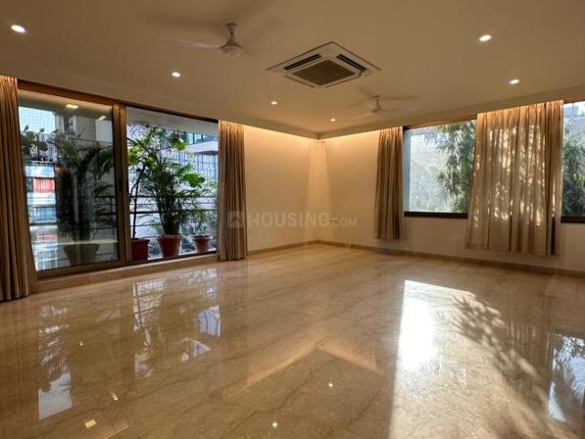 4 BHK Apartment in Bandra West for rent Mumbai. The reference number is 19868083