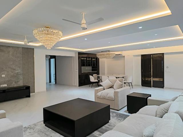 4 BHK Apartment in Bandra West for rent Mumbai. The reference number is 19887527