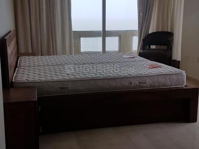 4 BHK Apartment in Bandra West for rent Mumbai. The reference number is 9875028