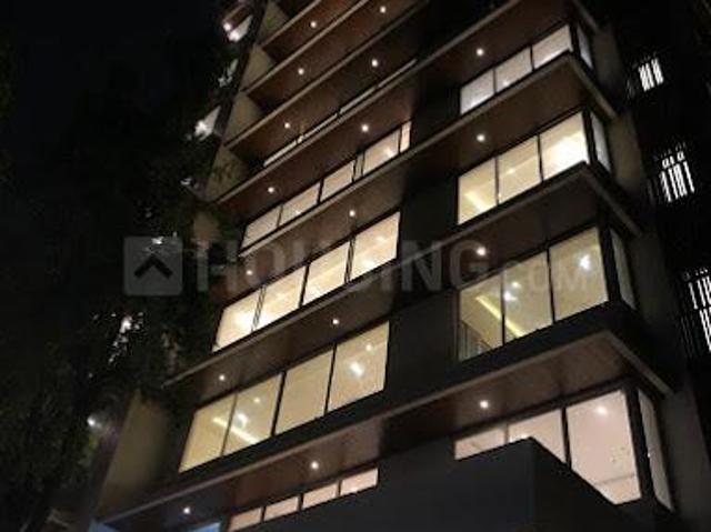 4 BHK Apartment in Bandra West for resale Mumbai. The reference number is 16737697