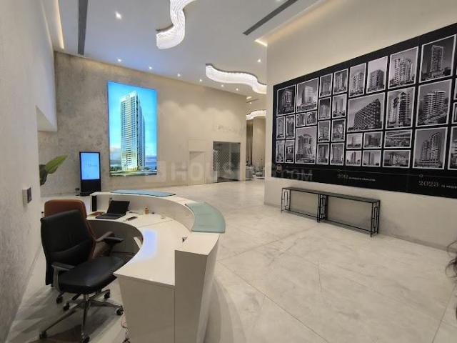 4 BHK Apartment in Bandra West for resale Mumbai. The reference number is 16751133