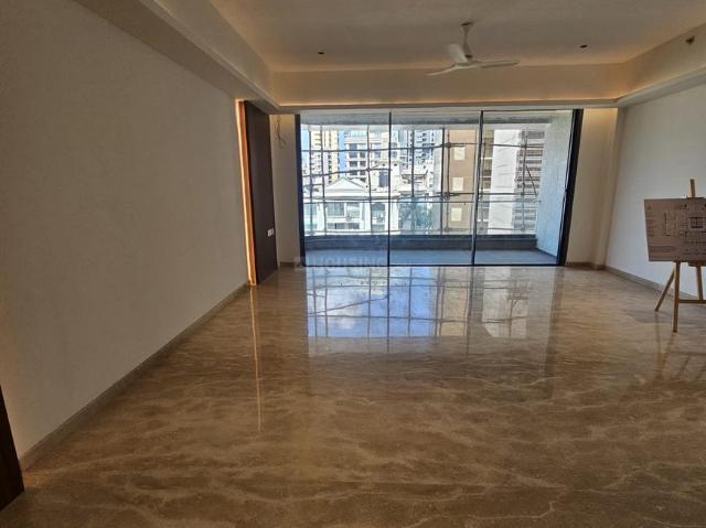 4 BHK Apartment in Bandra West for resale Mumbai. The reference number is 20407589
