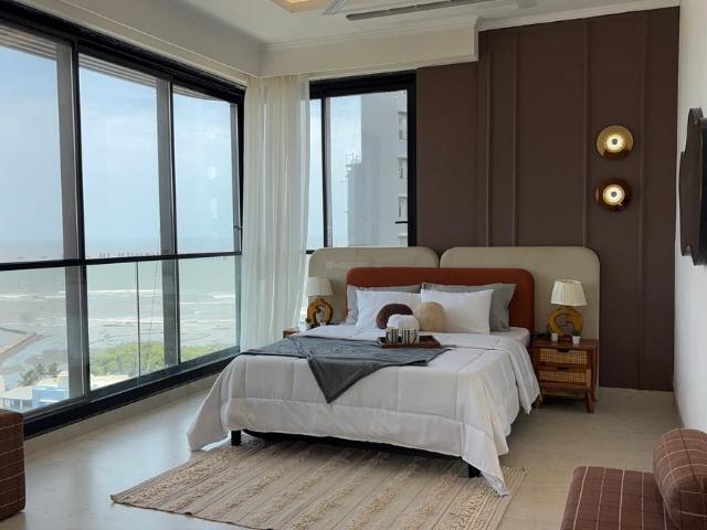 4 BHK Apartment in Bandra West for resale Mumbai. The reference number is 20559638