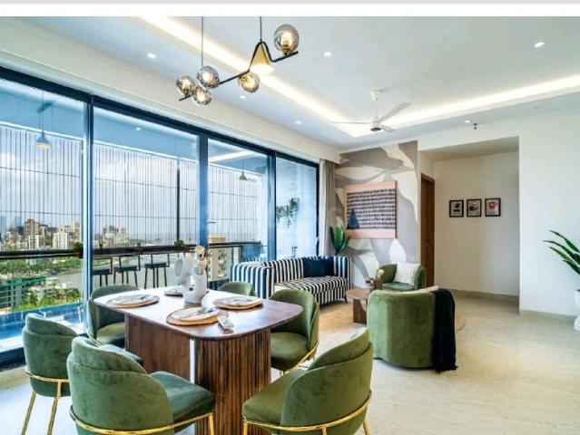 4 BHK Apartment in Bandra West for resale Mumbai. The reference number is 20751596