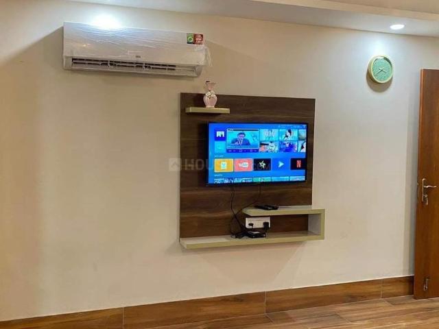 4 BHK Apartment in Baner for rent Pune. The reference number is 20454608