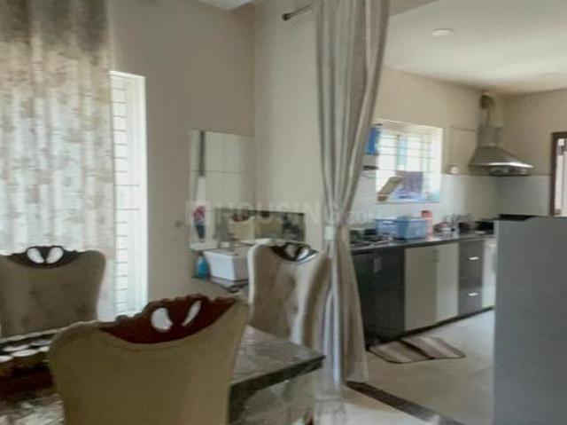 4 BHK Apartment in Banjara Hills for rent Hyderabad. The reference number is 19395636